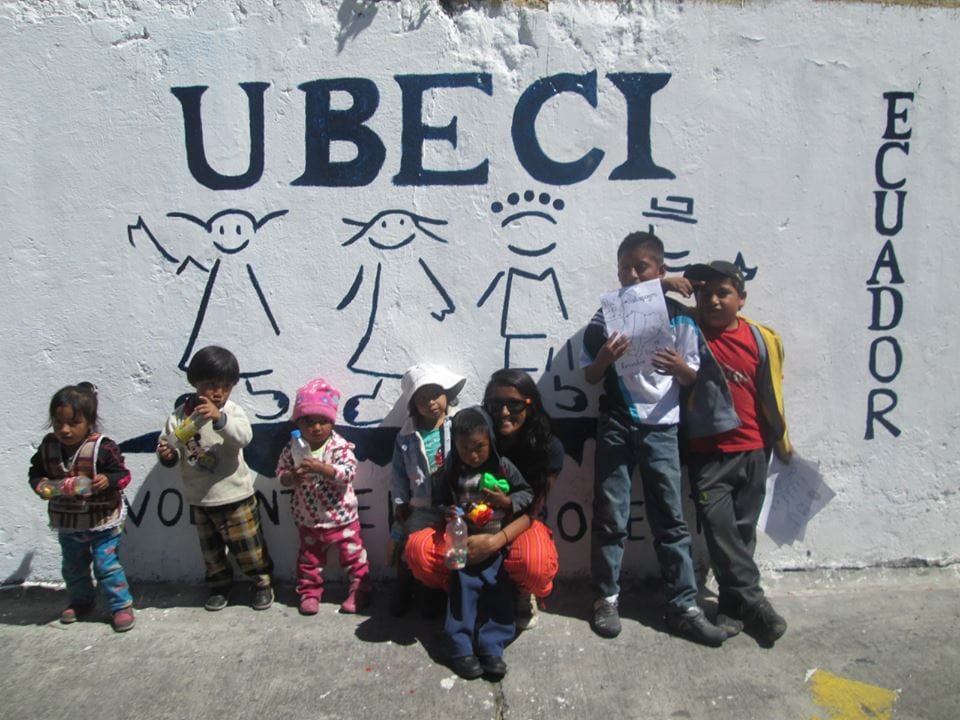 ubeci-wall-with-kids